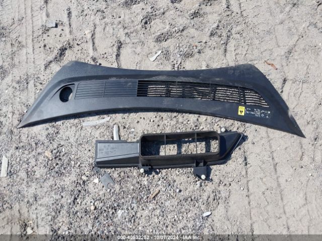 5YJ3E1EA5JF052524 Tesla Model 3 Long Range/mid Range