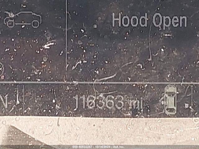 3GNCJKSB4JL375664 Chevrolet TRAX LS