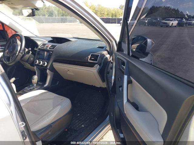Subaru Forester 2.5i Limited 2017 JF2SJARC8HH490307 Image 5