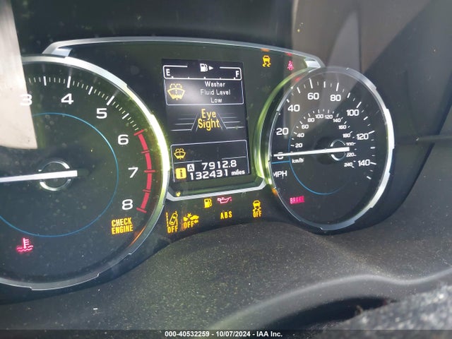 Subaru Forester 2.5i Limited 2017 JF2SJARC8HH490307 Image 7