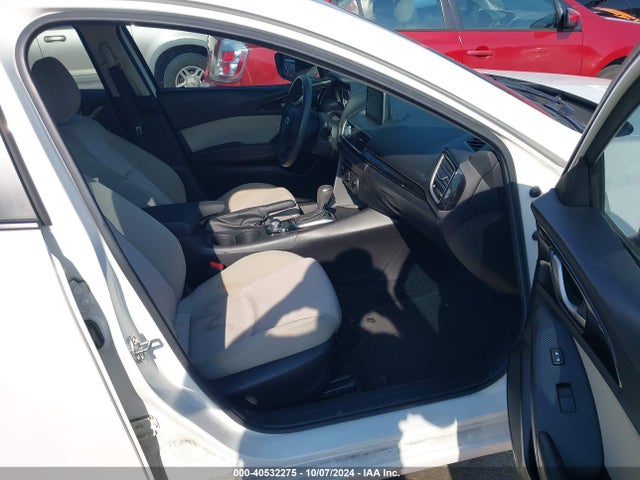 3MZBM1T70GM313663 Mazda pe