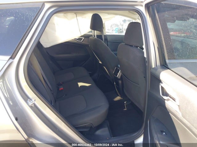 KIA Sportage Lx 2023 KNDPUCAF5P7085104 Image 8