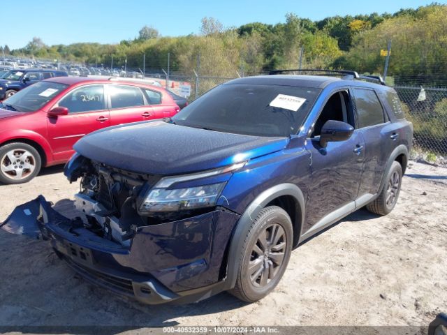5N1DR3BB7NC263918 Nissan Pathfinder Sv 2wd