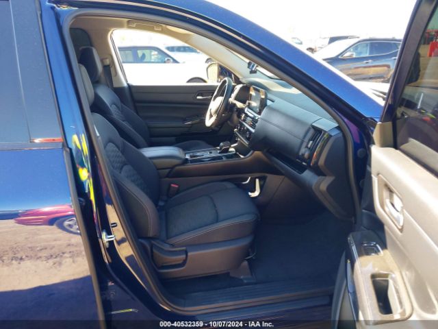 5N1DR3BB7NC263918 Nissan Pathfinder Sv 2wd