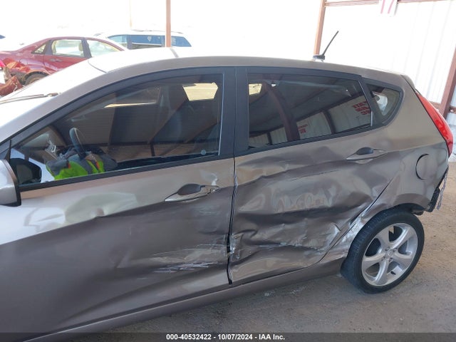 Hyundai ACCENT SE 2017 KMHCT5AE6HU360028 Image 6