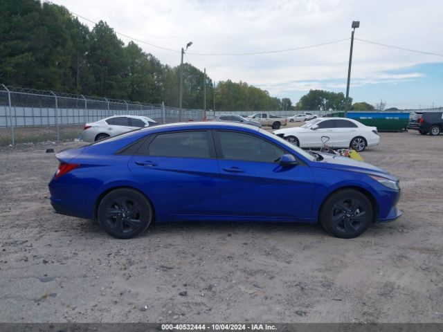 KMHLM4AJ3PU083826 Hyundai Elantra Hybrid Blue