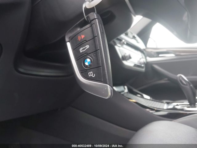 5UXTR7C5XKLF36444 BMW X3 Sdrive30i