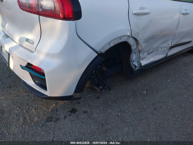 KNDCE3LG5K5017892 KIA Niro Ev Ex Premium