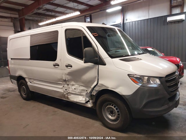 WD4PF0CD1KT013570 Mercedes-Benz Sprinter 2500 High Roof V6/standard Roof V6