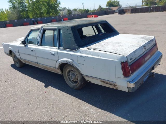 1987 LINCOLN TOWN CAR 1LNBM81F4HY615349 Photo 2