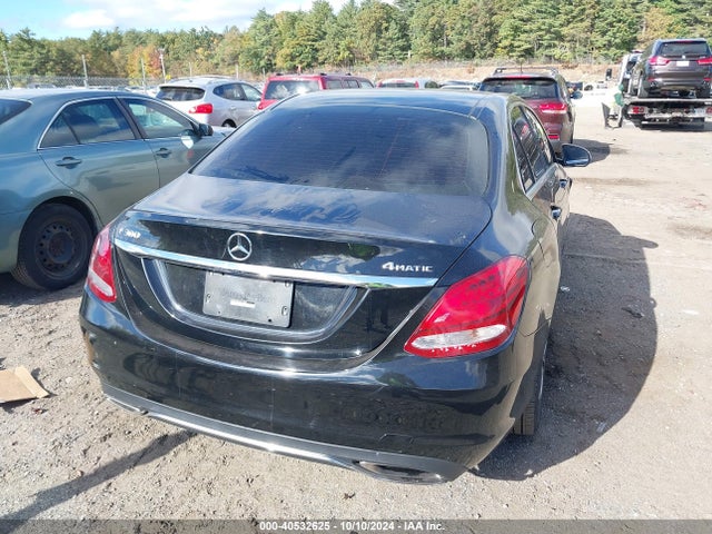 55SWF4KB1GU110032 Mercedes-Benz C 300 4matic/luxury 4matic/sport 4matic