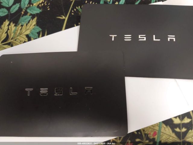 5YJ3E1EA6JF027065 Tesla Model 3 Long Range/mid Range