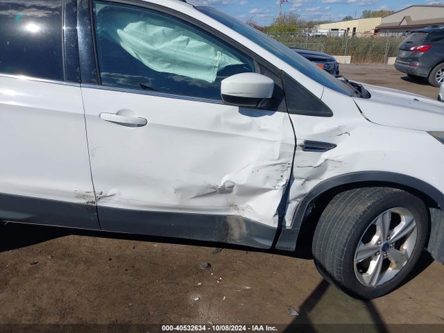 Ford ESCAPE SE 2016 1FMCU9GX1GUA64314 Image 6