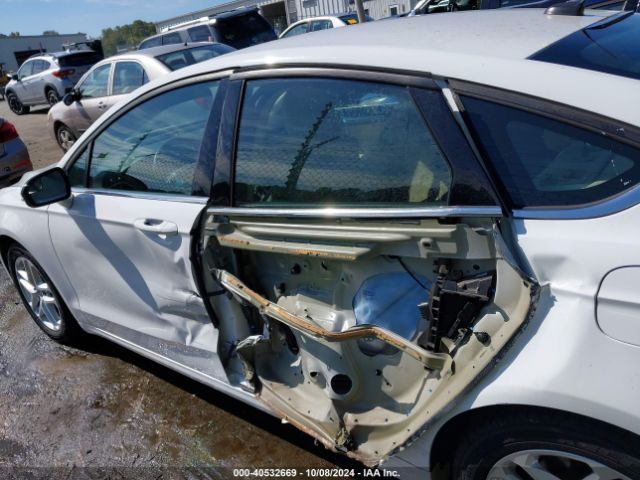 3FA6P0H71GR243498 Ford FUSION SE