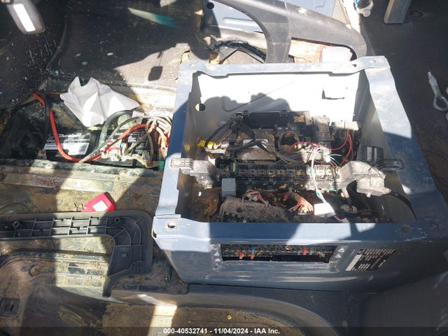 WD4PF0CD1KT004917 Mercedes-Benz Sprinter 2500 High Roof V6/standard Roof V6