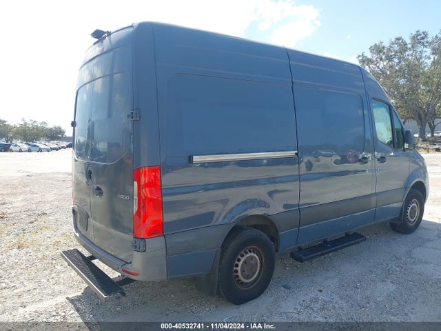 WD4PF0CD1KT004917 Mercedes-Benz Sprinter 2500 High Roof V6/standard Roof V6