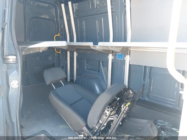 WD4PF0CD1KT004917 Mercedes-Benz Sprinter 2500 High Roof V6/standard Roof V6