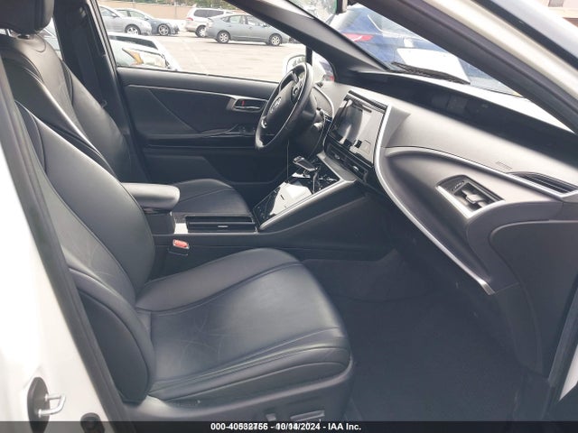Toyota 4jm 2017 JTDBVRBD7HA002610 Image 5