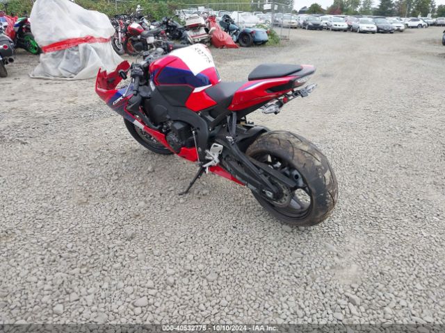 2024 HONDA CBR1000 JH2SC7756RK700222 Photo 2
