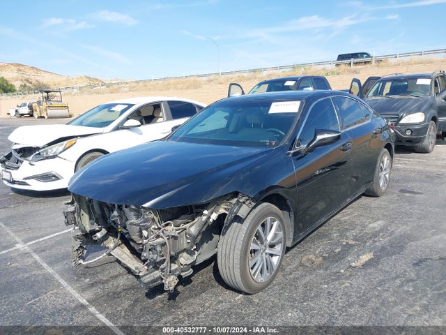 Lexus ES 350 2020 58ACZ1B18LU062701 Image 2