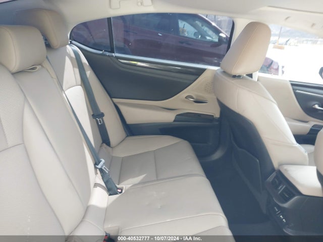 Lexus ES 350 2020 58ACZ1B18LU062701 Image 8
