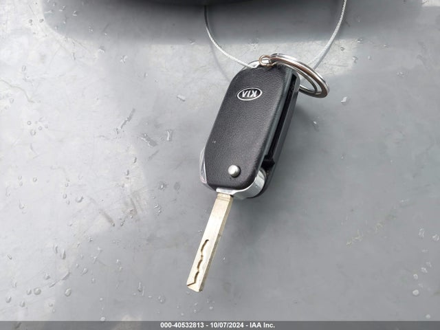 KIA SOUL LX 2021 KNDJ23AU7M7742202 Image 11