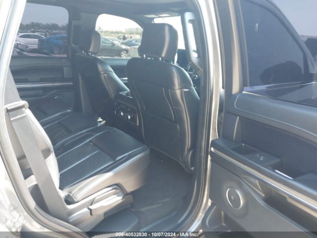 1FMJU1HT8LEA85654 Ford Expedition Xlt