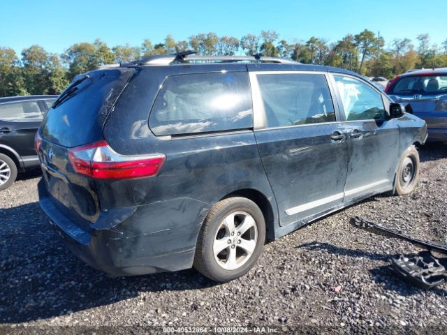 5TDKZ3DC7JS935003 Toyota Sienna Le 8 Passenger