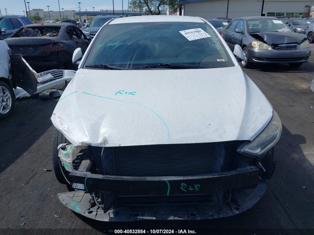 Hyundai ELANTRA SE 2017 5NPD84LFXHH045155 Image 13