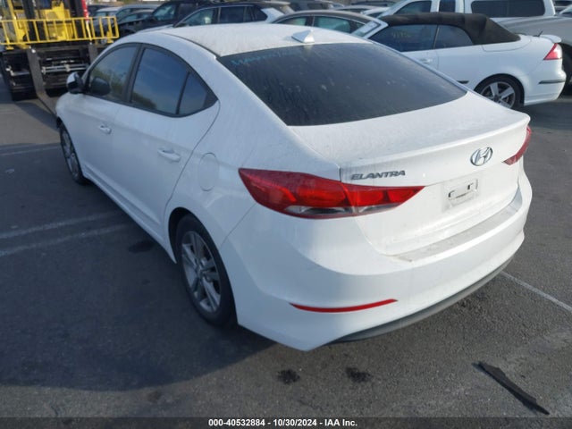Hyundai ELANTRA SE 2017 5NPD84LFXHH045155 Image 3