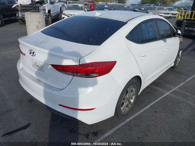 Hyundai ELANTRA SE 2017 5NPD84LFXHH045155 Image 4