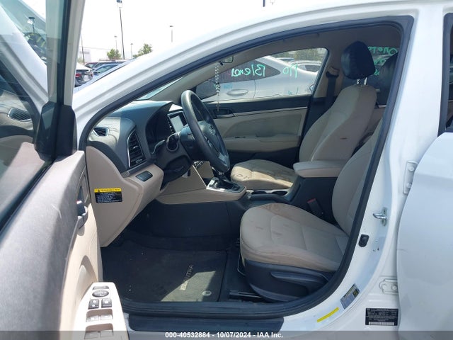 Hyundai ELANTRA SE 2017 5NPD84LFXHH045155 Image 5
