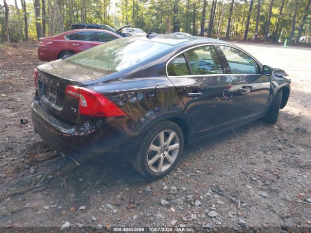 YV126MFK3G2414115 Volvo S60 T5 Drive-e Premier