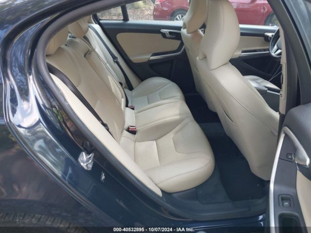 YV126MFK3G2414115 Volvo S60 T5 Drive-e Premier