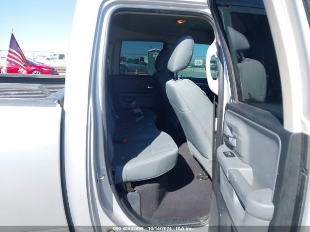 1C6RR6GT1HS682913 RAM 1500 Slt  4x2 6'4 Box