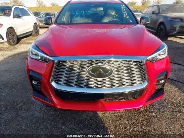 3PCAJ5K30NF107080 Infiniti Qx55 Essential Awd