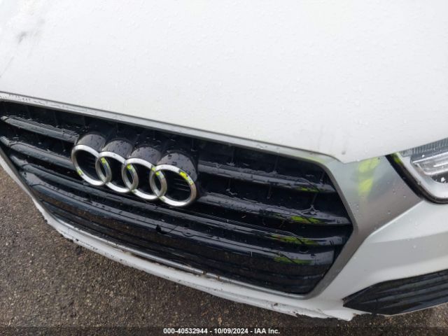 WA1BCCFSXJR007720 Audi Q3 2.0t Premium/2.0t Sport Premium