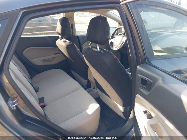 Ford FIESTA SE 2018 3FADP4BJ1JM131842 Image 8