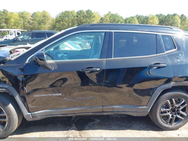 3C4NJCBB2KT668522 Jeep Compass Sun And Wheel Fwd