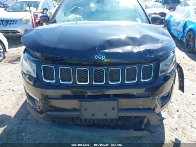 3C4NJCBB2KT668522 Jeep Compass Sun And Wheel Fwd