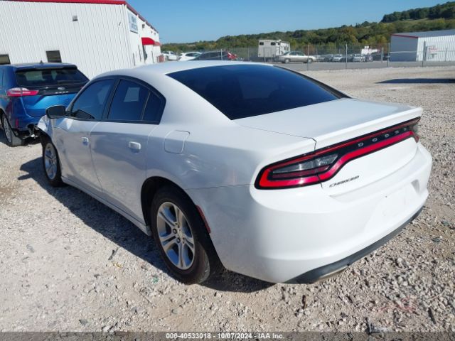 2C3CDXBGXGH228621 Dodge Charger Se