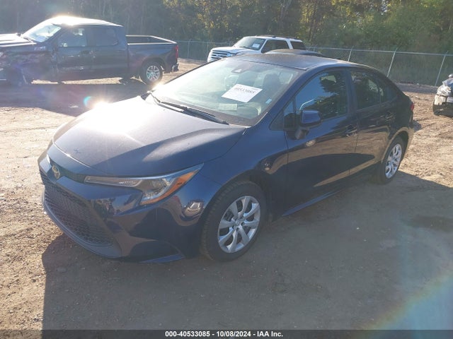 Toyota COROLLA LE 2022 5YFEPMAEXNP368511 Image 2