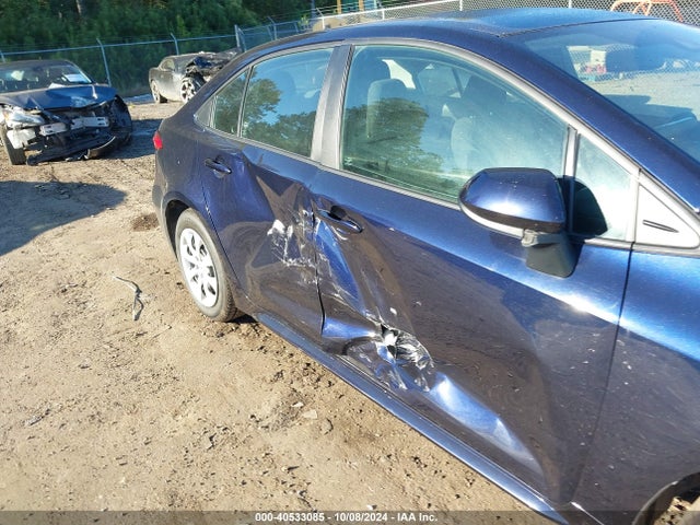 Toyota COROLLA LE 2022 5YFEPMAEXNP368511 Image 6