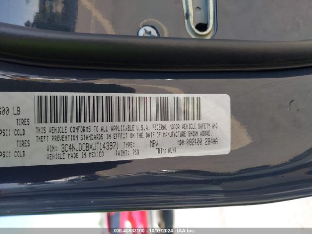3C4NJDCBXJT143971 Jeep Compass Limited 4x4