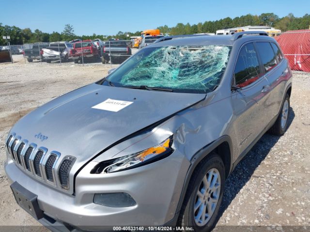 1C4PJMCB1EW152874 Jeep Cherokee Latitude