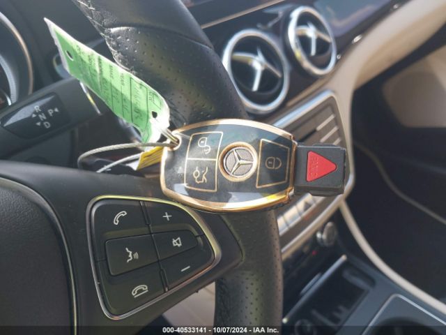 WDDSJ4EBXJN615883 Mercedes-Benz CLA 250