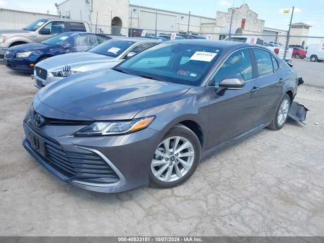 Toyota CAMRY LE 2024 4T1R11AK0RU221996 Image 2