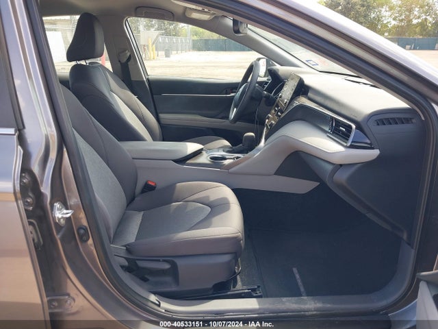 Toyota CAMRY LE 2024 4T1R11AK0RU221996 Image 5