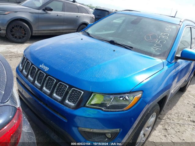 3C4NJCBB8JT266521 Jeep Compass Latitude Fwd