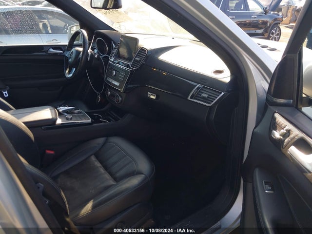 4JGDF6EE6HA810144 Mercedes-Benz Gls 450 4matic
